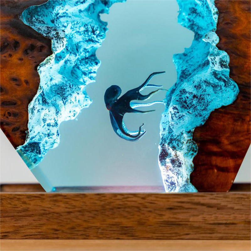 Veilleuse 3D en Résine – requin et Plongeur, Lampe Décorative Artisanale